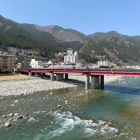 花緑里-Hanamidori-乙原のやど 岐阜下呂温泉郡上飛騨金山湖畔リゾート غوجو المظهر الخارجي الصورة